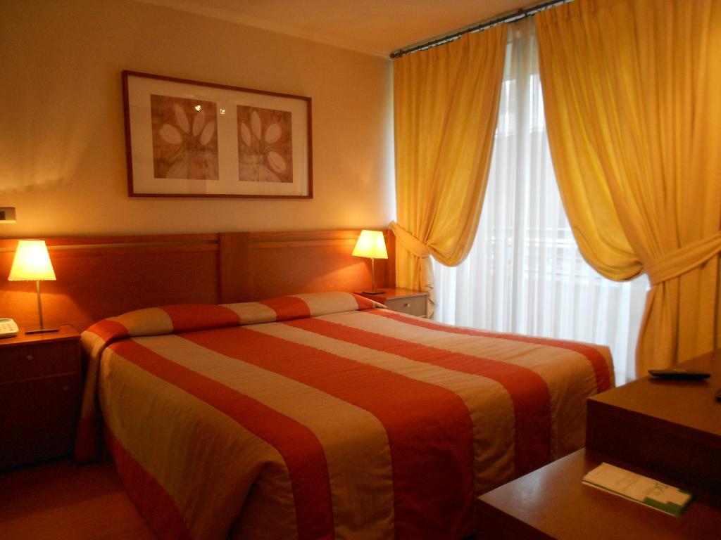 Andes Suites Santiago de Chile Bagian luar foto
